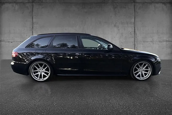 Audi A4 2009 photo 5