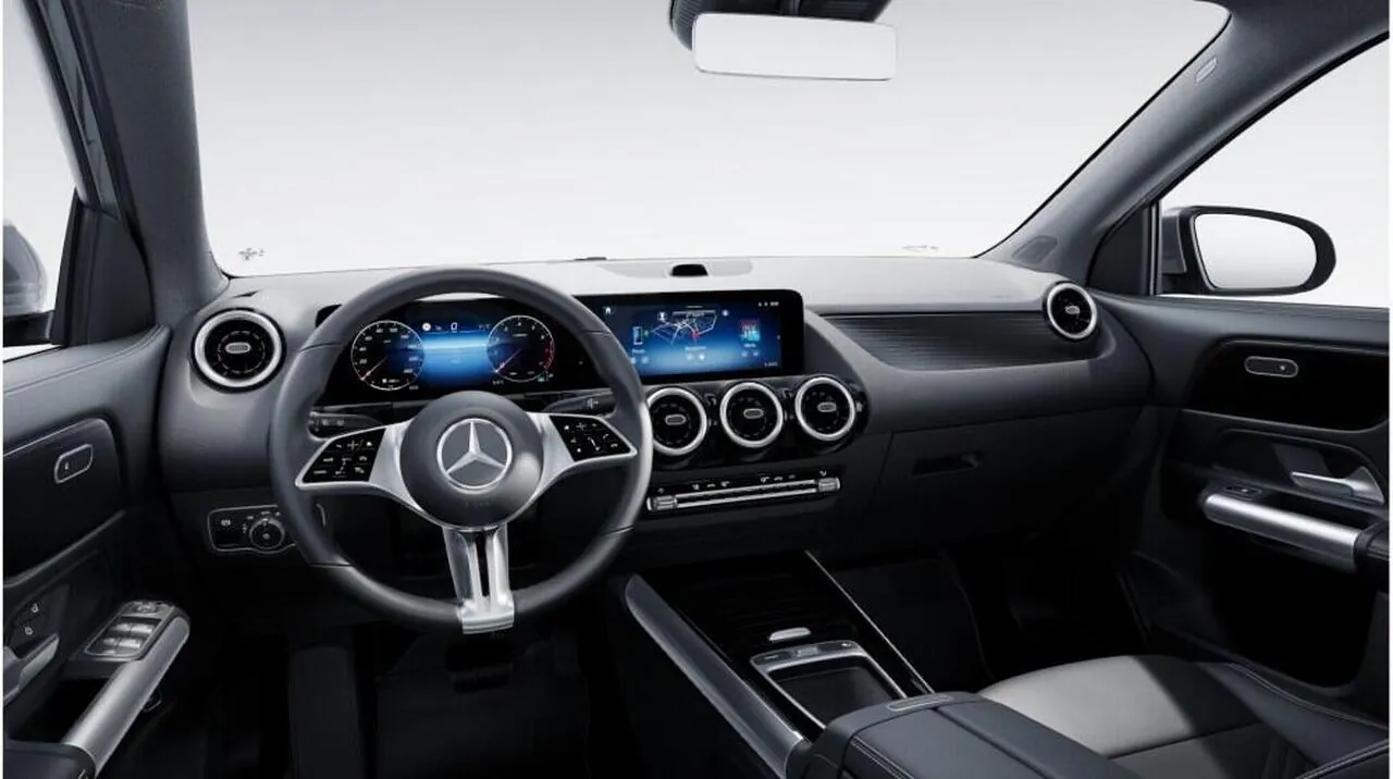 Mercedes-Benz Gla photo 5