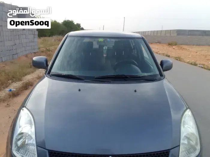 Suzuki Swift 2006 photo 2