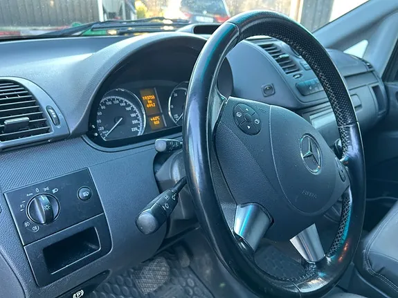 Mercedes-Benz Vito 116 2012 photo 5