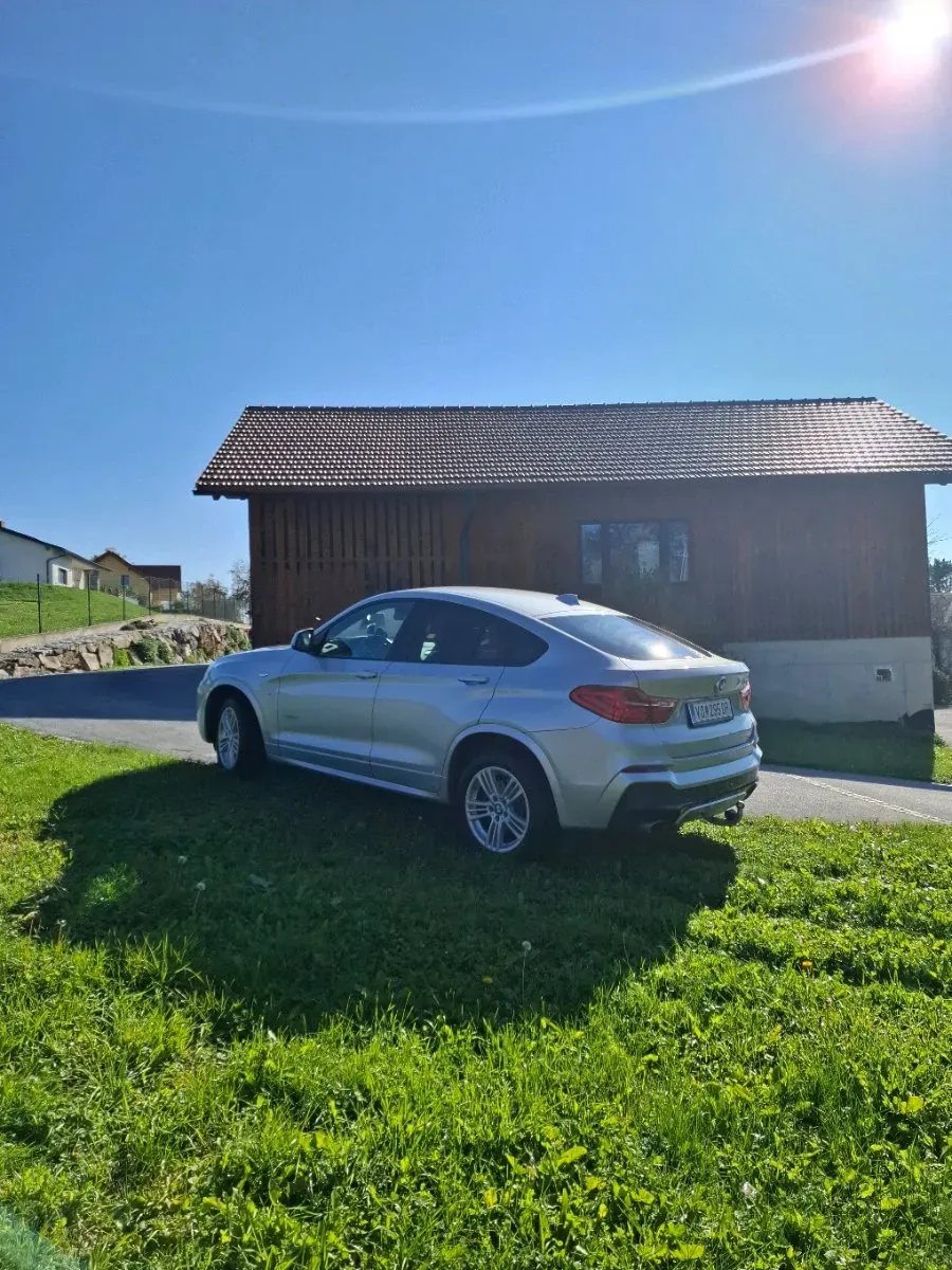 BMW X4 2016 photo 3
