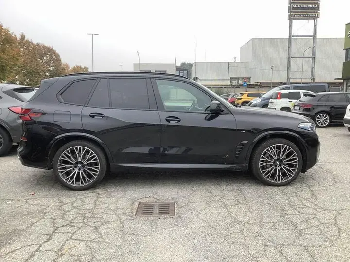 BMW X5 2024 photo 3