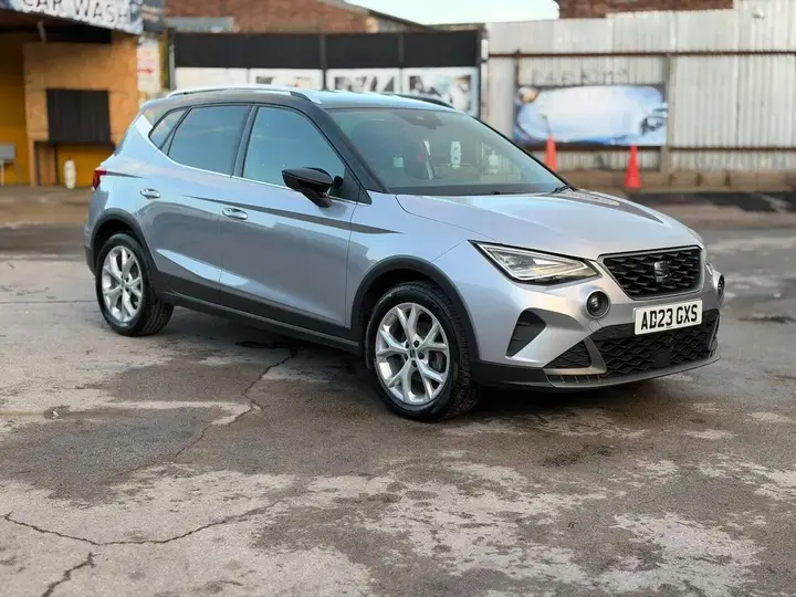 Seat Arona