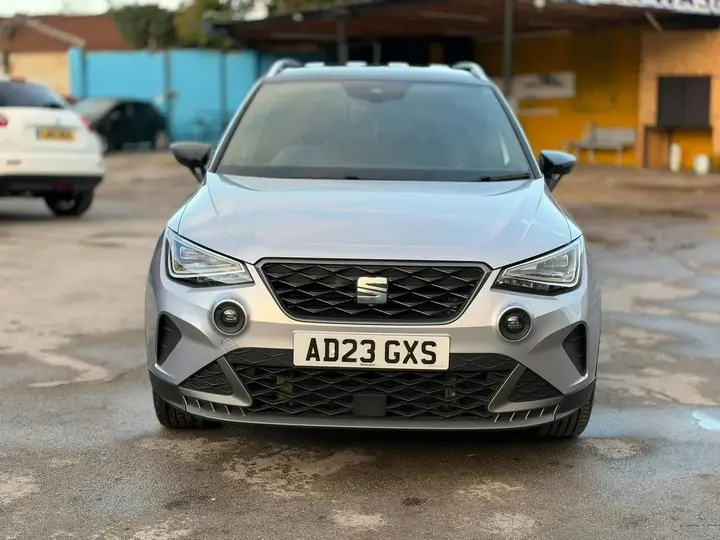 Seat Arona 2023 photo 3