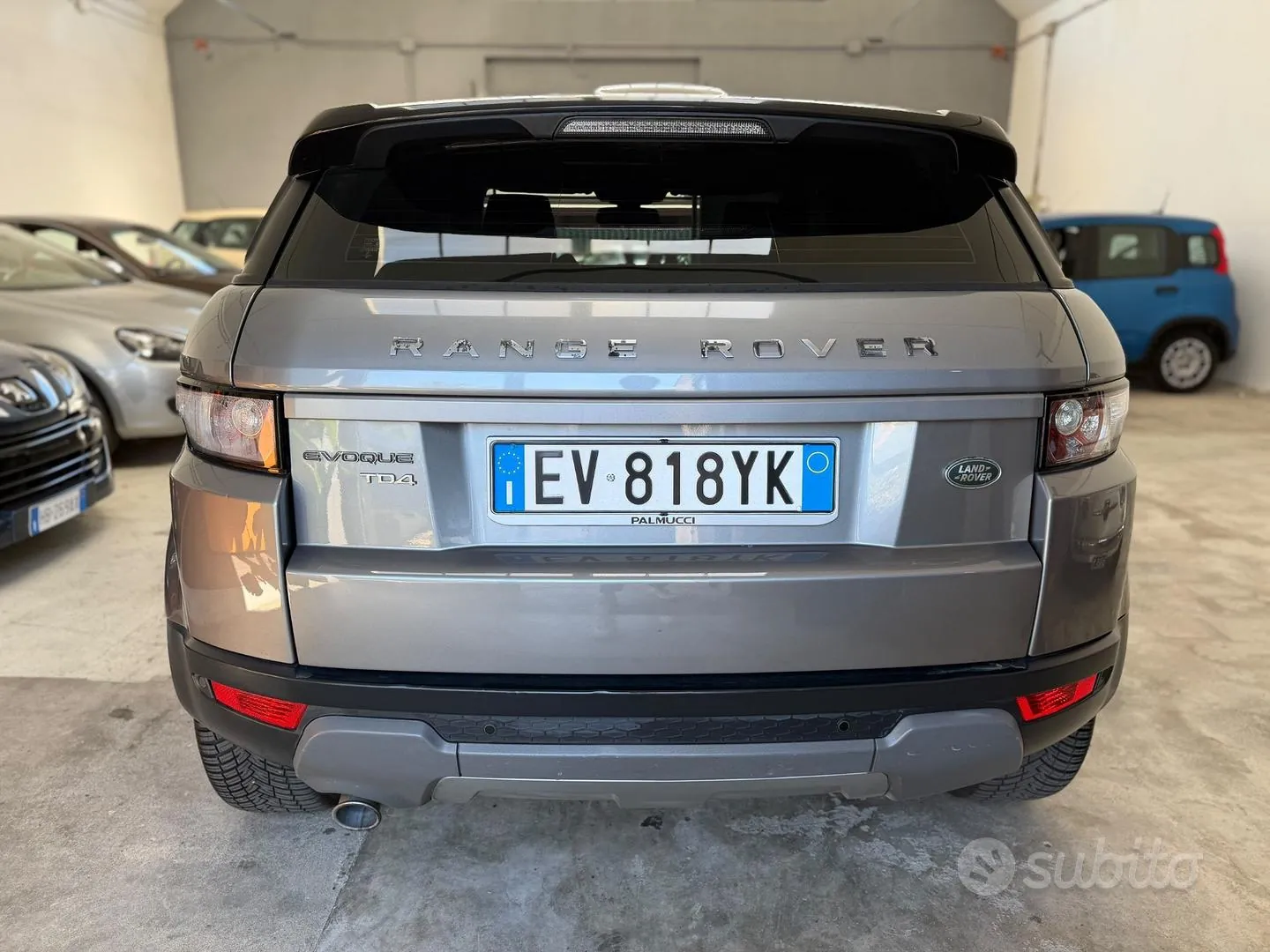Land Rover Range Rover Evoque 2014 photo 4
