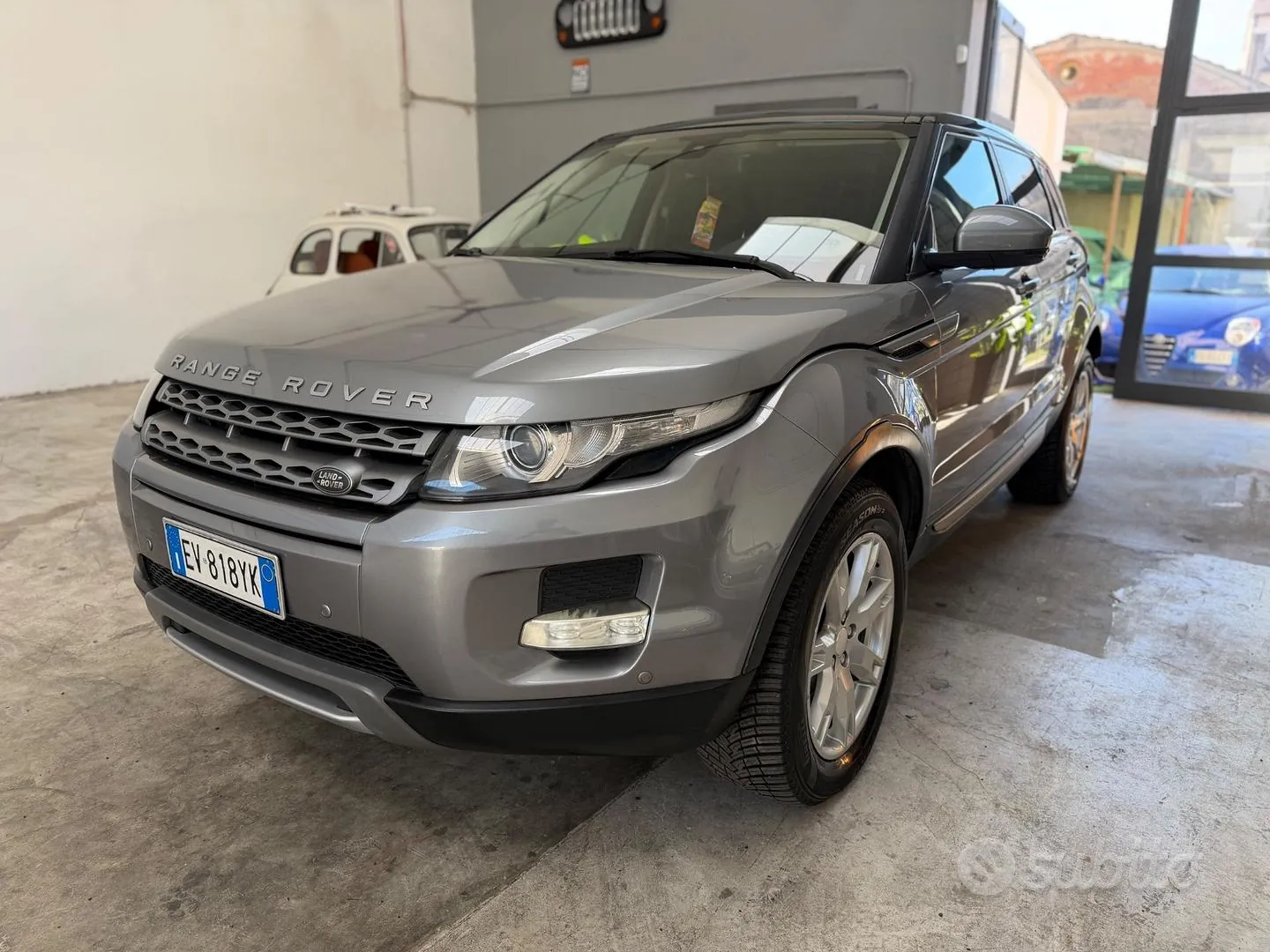 Land Rover Range Rover Evoque 2014 photo 2