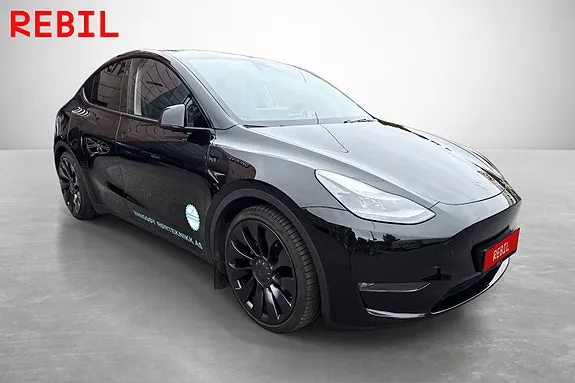 Tesla Model Y 2025 photo 3
