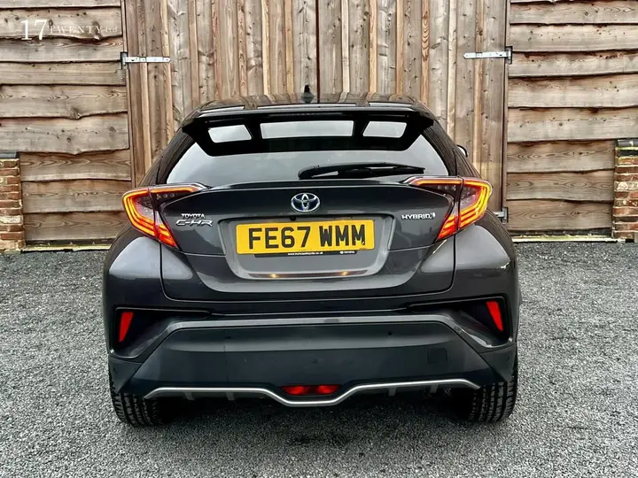 Toyota C-Hr 2017 photo 5