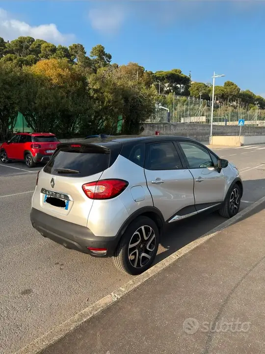Renault Captur 2015 photo 2