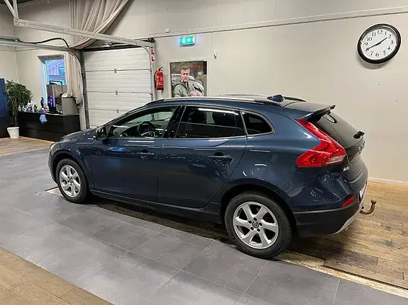 Volvo V40 Cross Country 2019 photo 5