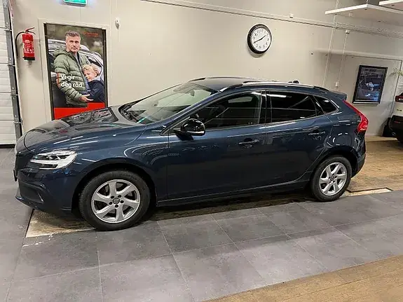 Volvo V40 Cross Country 2019 photo 4