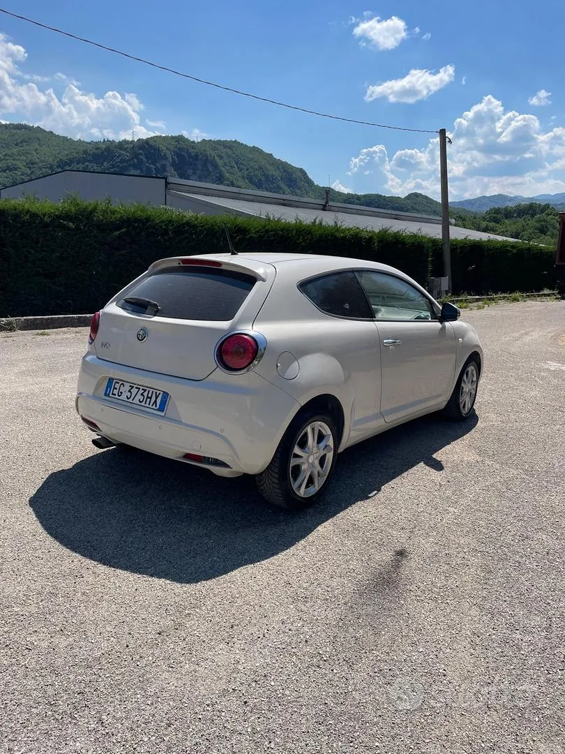 Alfa Romeo Mito 2011 photo 3