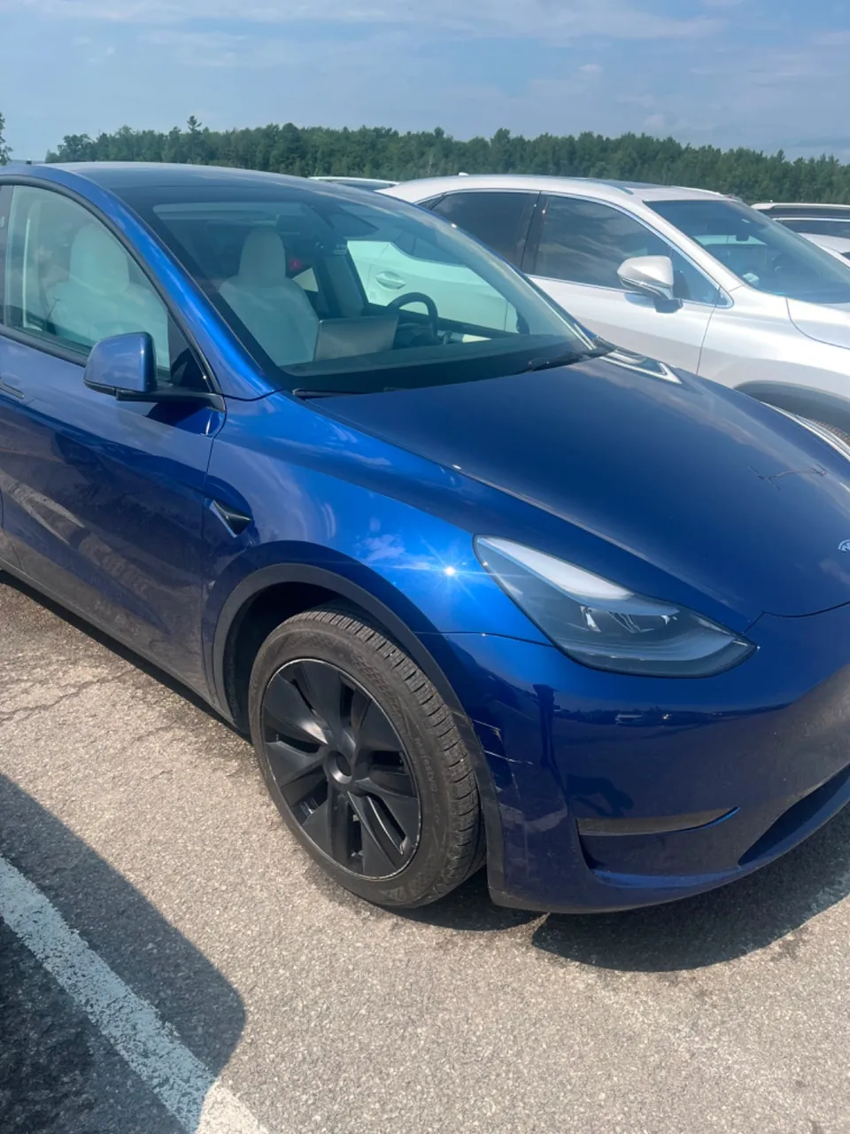 Tesla Model Y 2024 photo 4