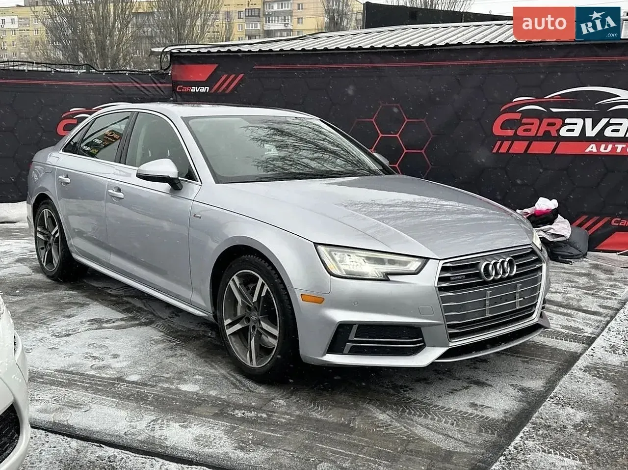 Audi A4 2018 photo 4