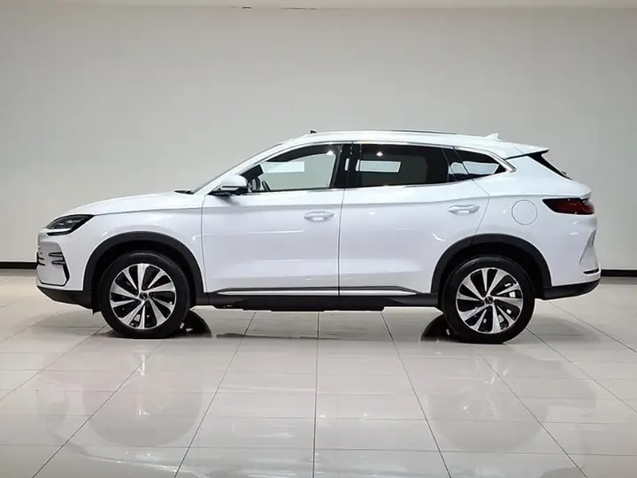 BYD Seal U 2025 photo 4
