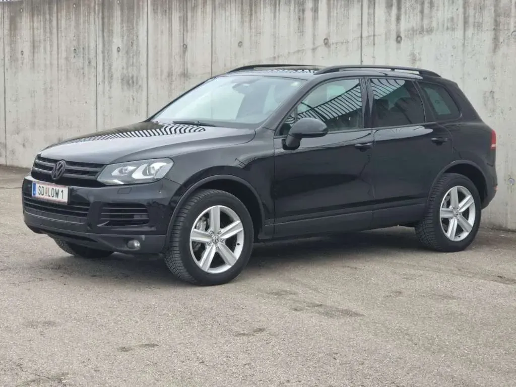 Volkswagen Touareg 2013 photo 3