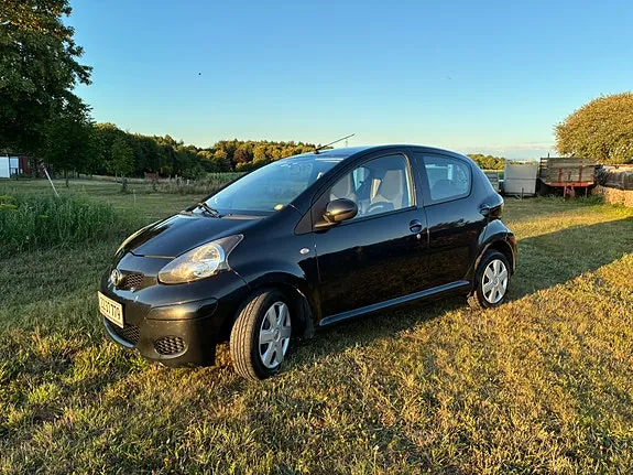 Toyota Aygo 2009 photo 3