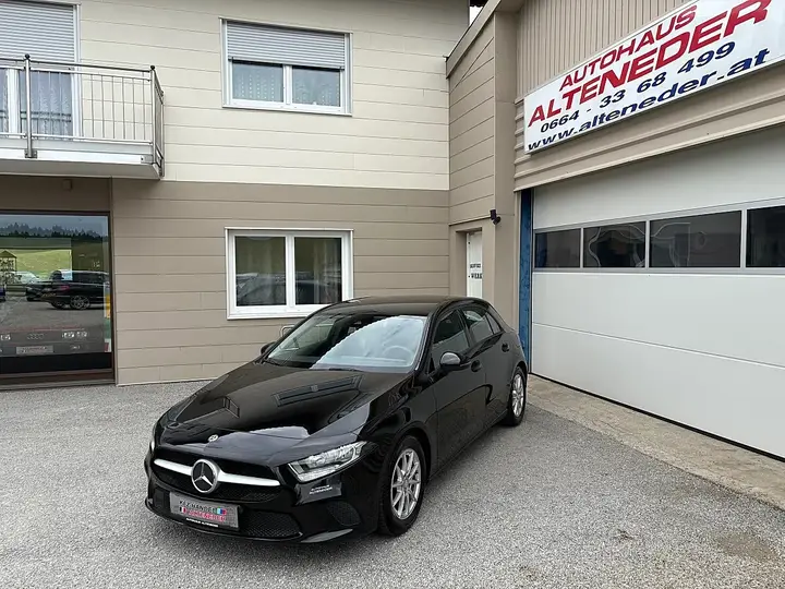 Mercedes-Benz A-Class 2019 photo 3