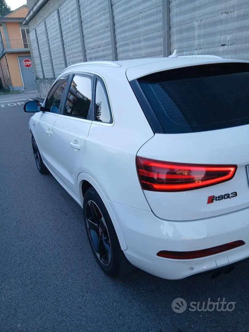 Audi Q3 2015 photo 2