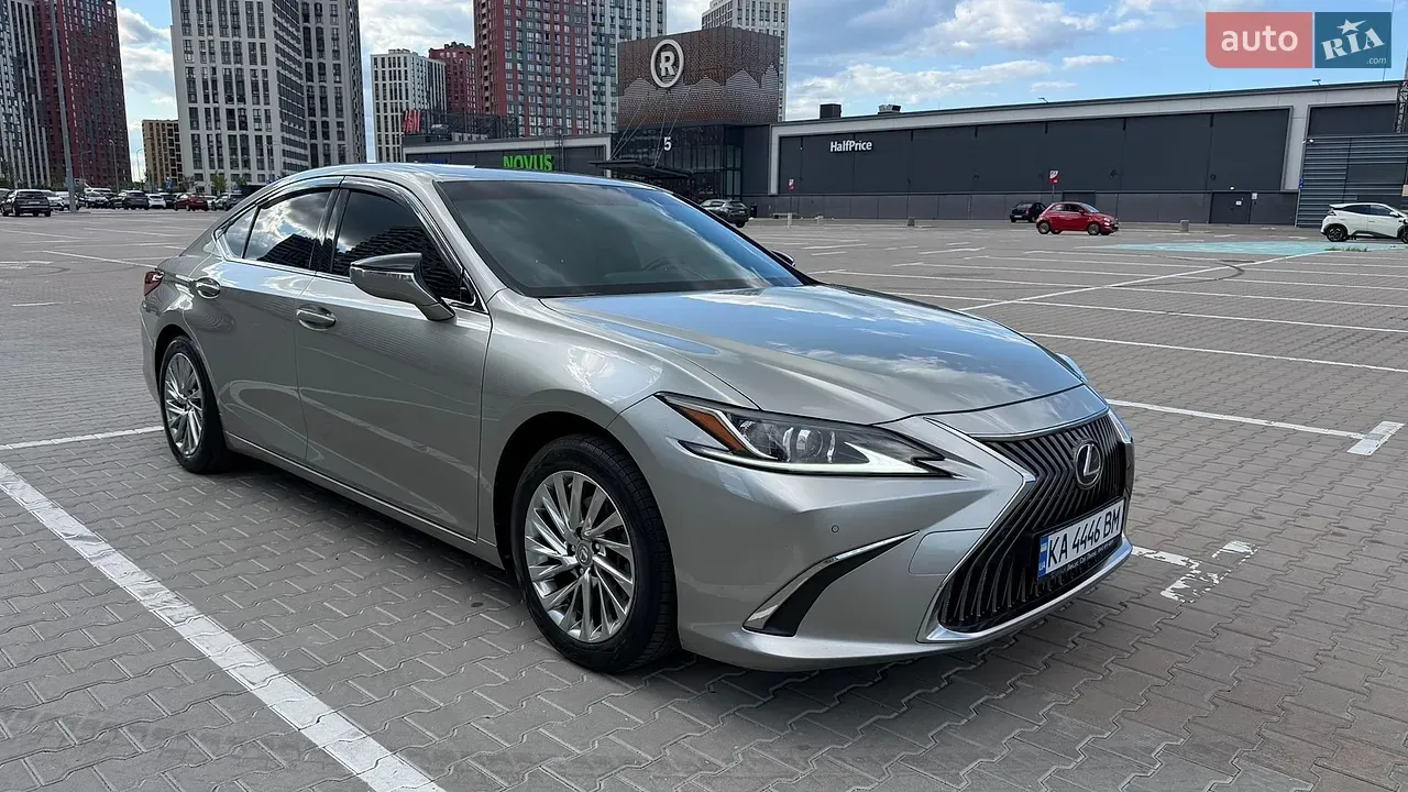Lexus Es 2019 photo 2