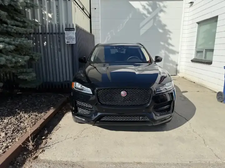 Jaguar F-Pace 2020 photo 2