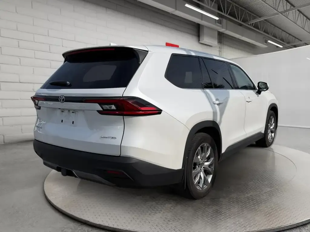 Toyota Grand Highlander 2025 photo 4