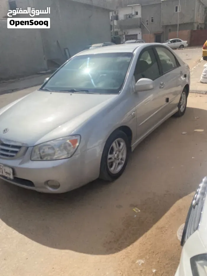 Kia Cerato 2006 photo 2
