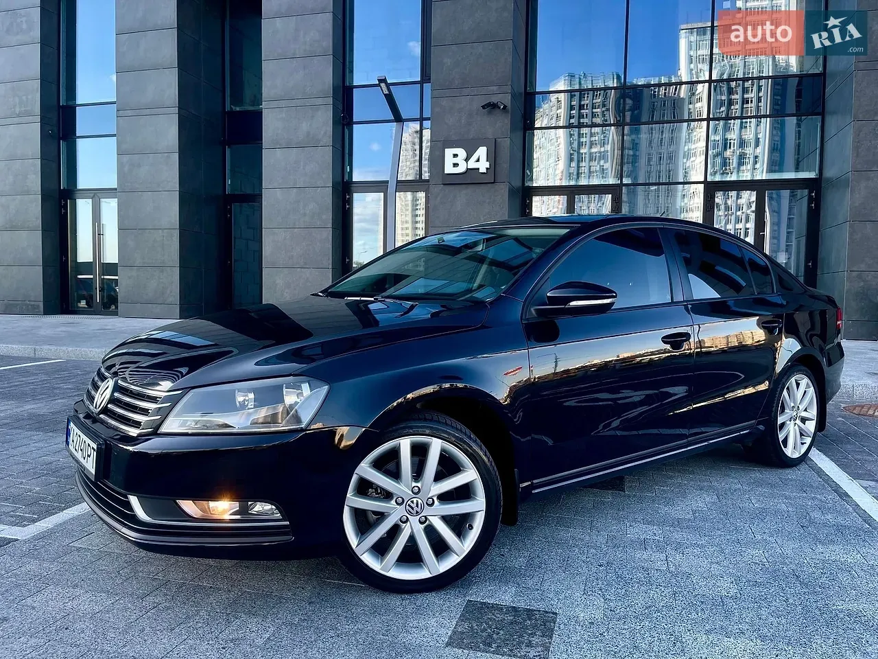 Volkswagen Passat 2011 photo 5