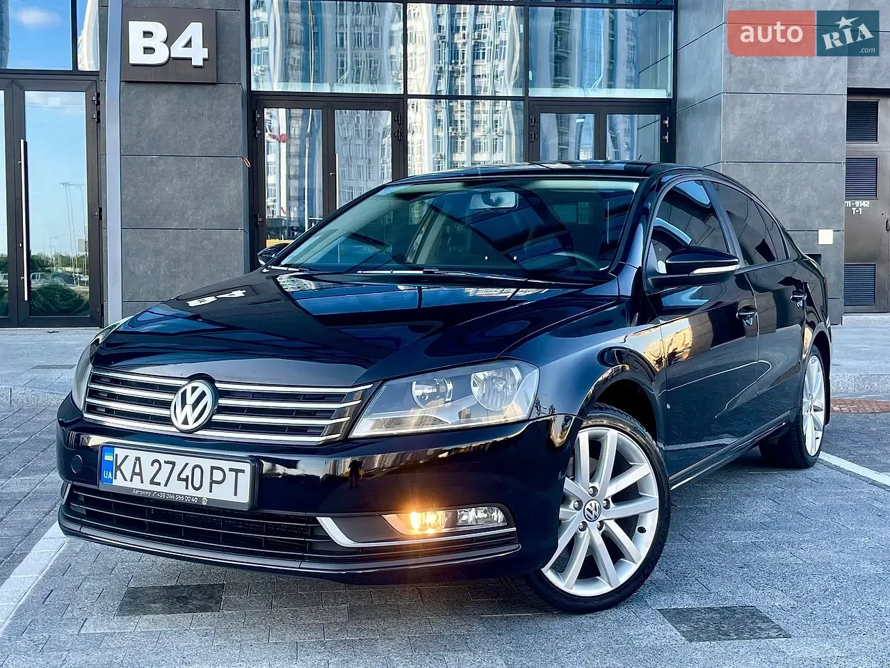 Volkswagen Passat 2011 photo 3