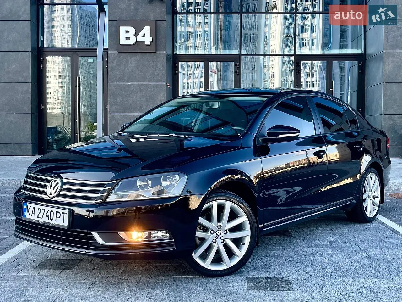 Volkswagen Passat 2011 photo 4
