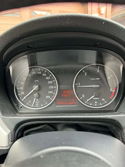 BMW 320D 2009 photo 4