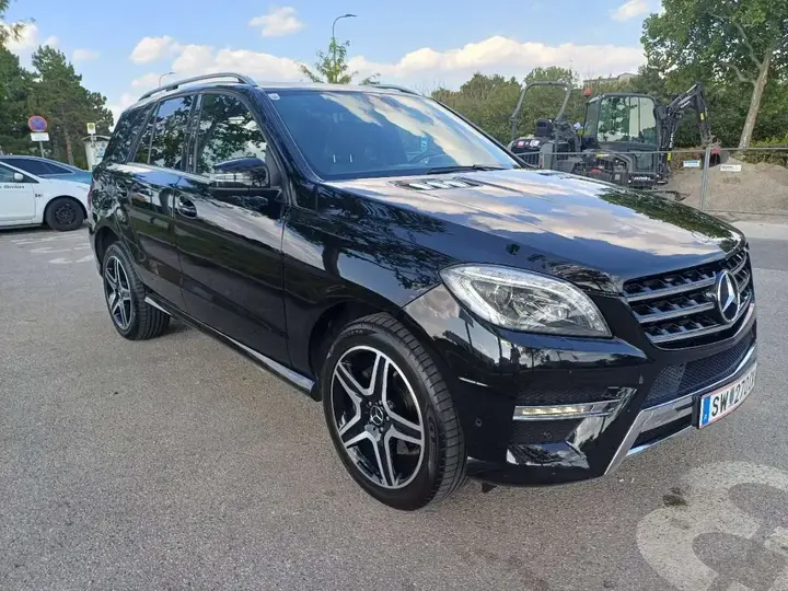 Mercedes-Benz M-Class 2013 photo 3