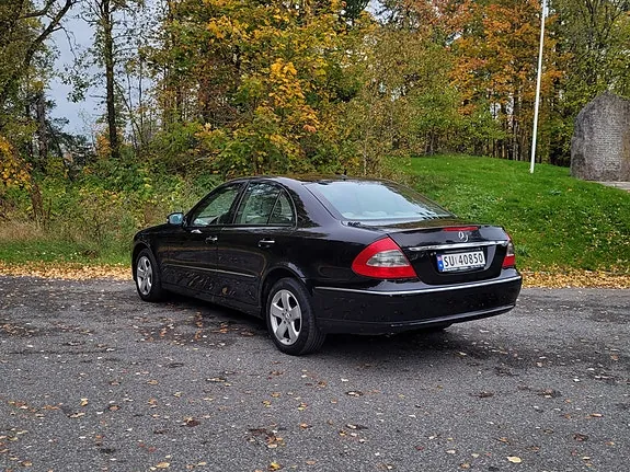 Mercedes-Benz E220 D 2006 photo 5