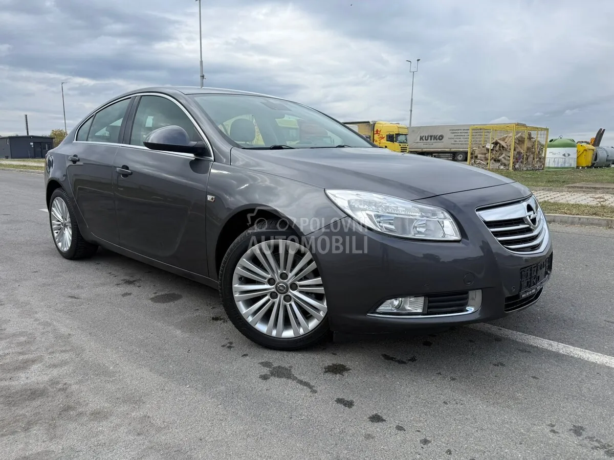 Opel Insignia 2012 photo 3