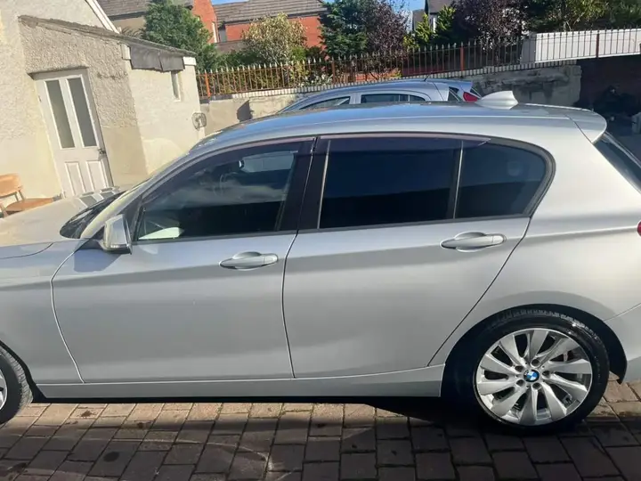 BMW 1 Series 2011 photo 3