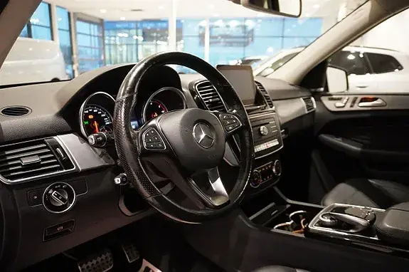 Mercedes-Benz Gle 350 D 2017 photo 2