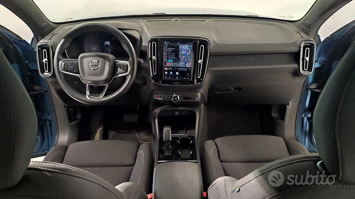 Volvo C40 Recharge 2023 photo 2