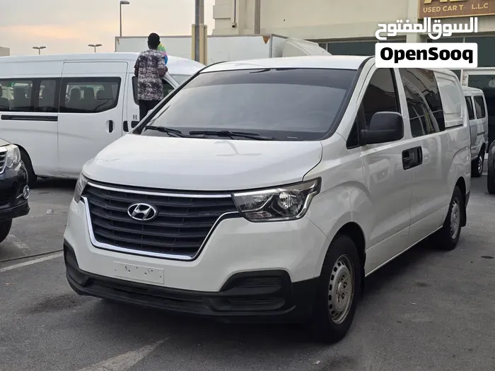 Hyundai H1 2020 photo 3