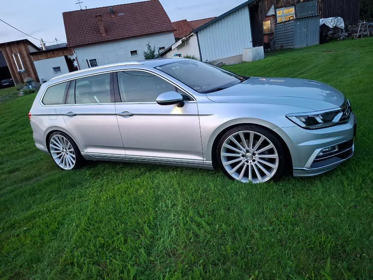 Volkswagen Passat 2019 photo 3