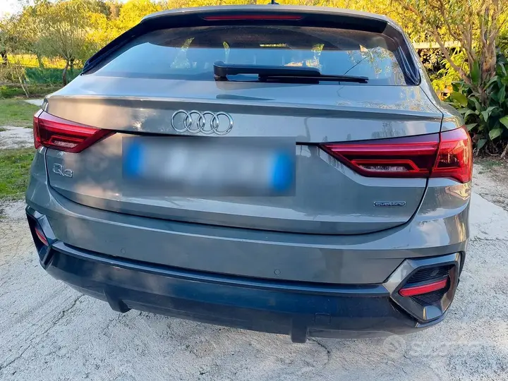 Audi Q3 2021 photo 5