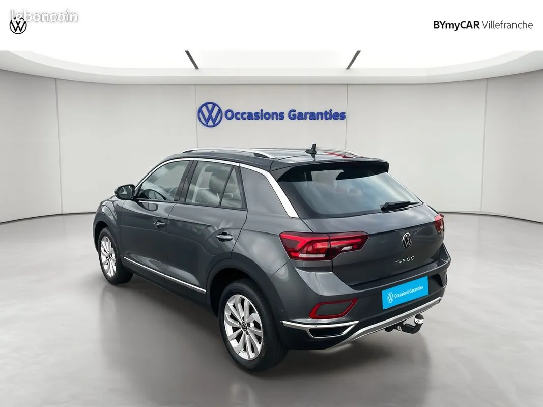 Volkswagen T-Roc 2023 photo 3