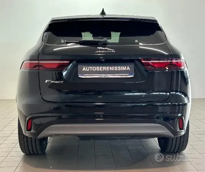 Jaguar F-Pace 2023 photo 4