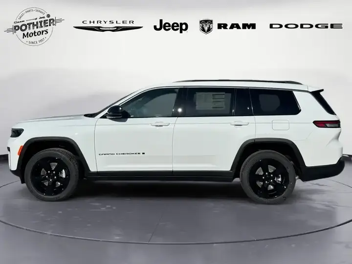 Jeep Grand Cherokee L 2026 photo 2