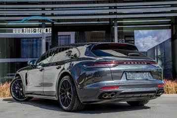 Porsche Panamera Sport Turismo 2022 photo 2