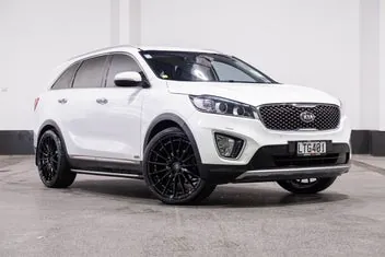 Kia Sorento 2015 photo 2