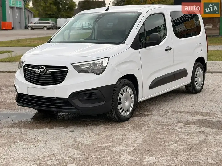 Opel Combo Life 2023 photo 2