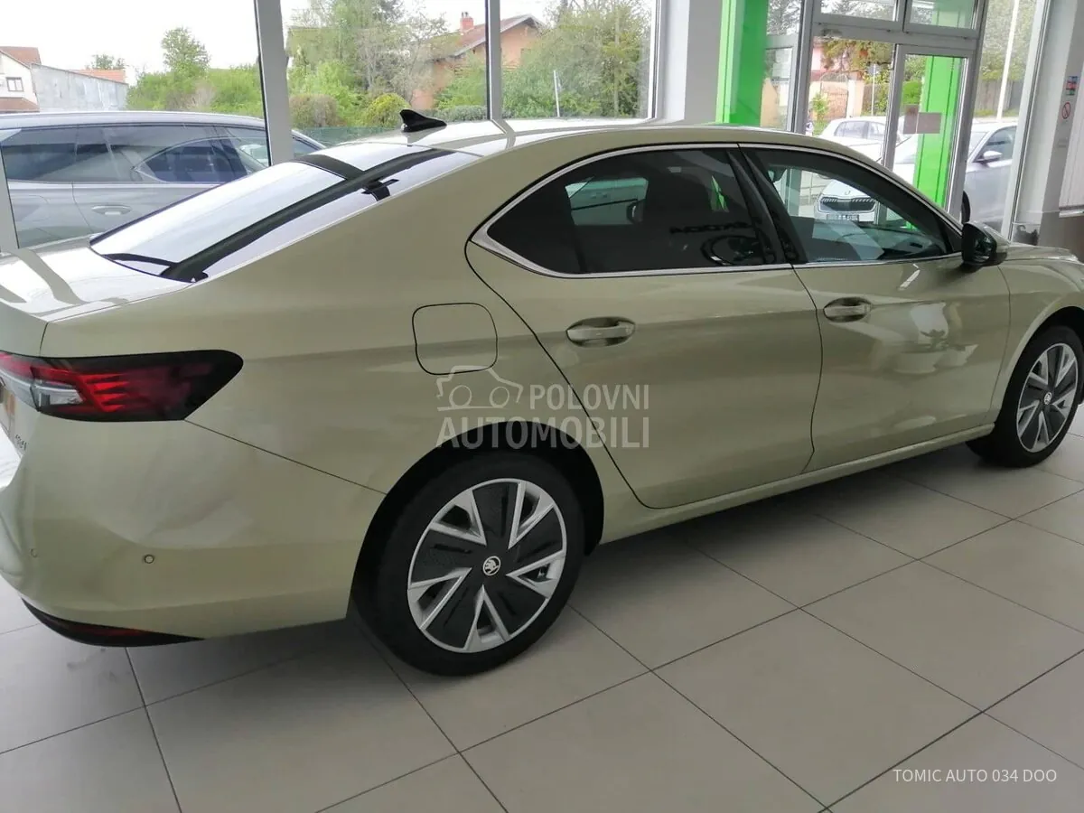 Skoda Superb 2025 photo 3