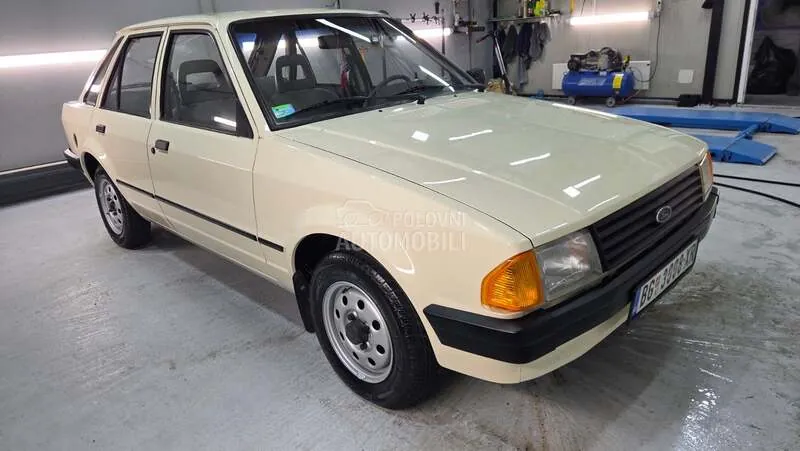 Ford Escort