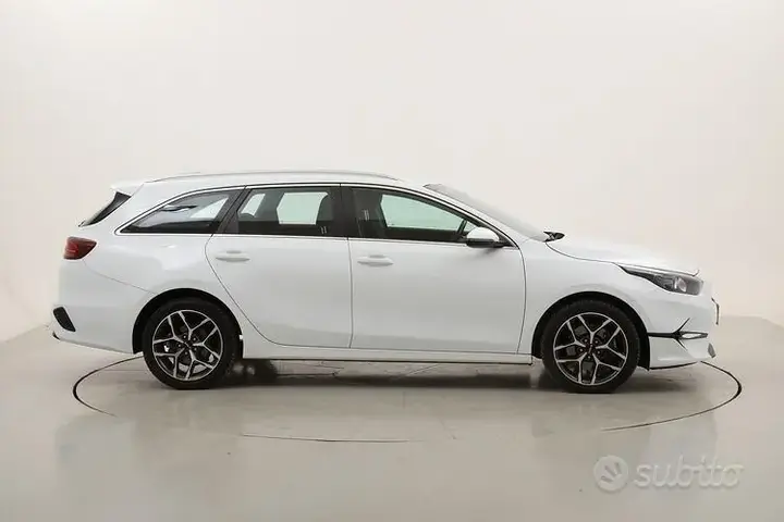 Kia Ceed 2022 photo 3