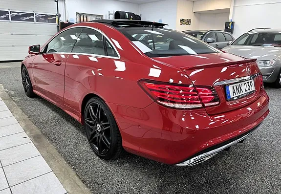 Mercedes-Benz E220 2014 photo 4